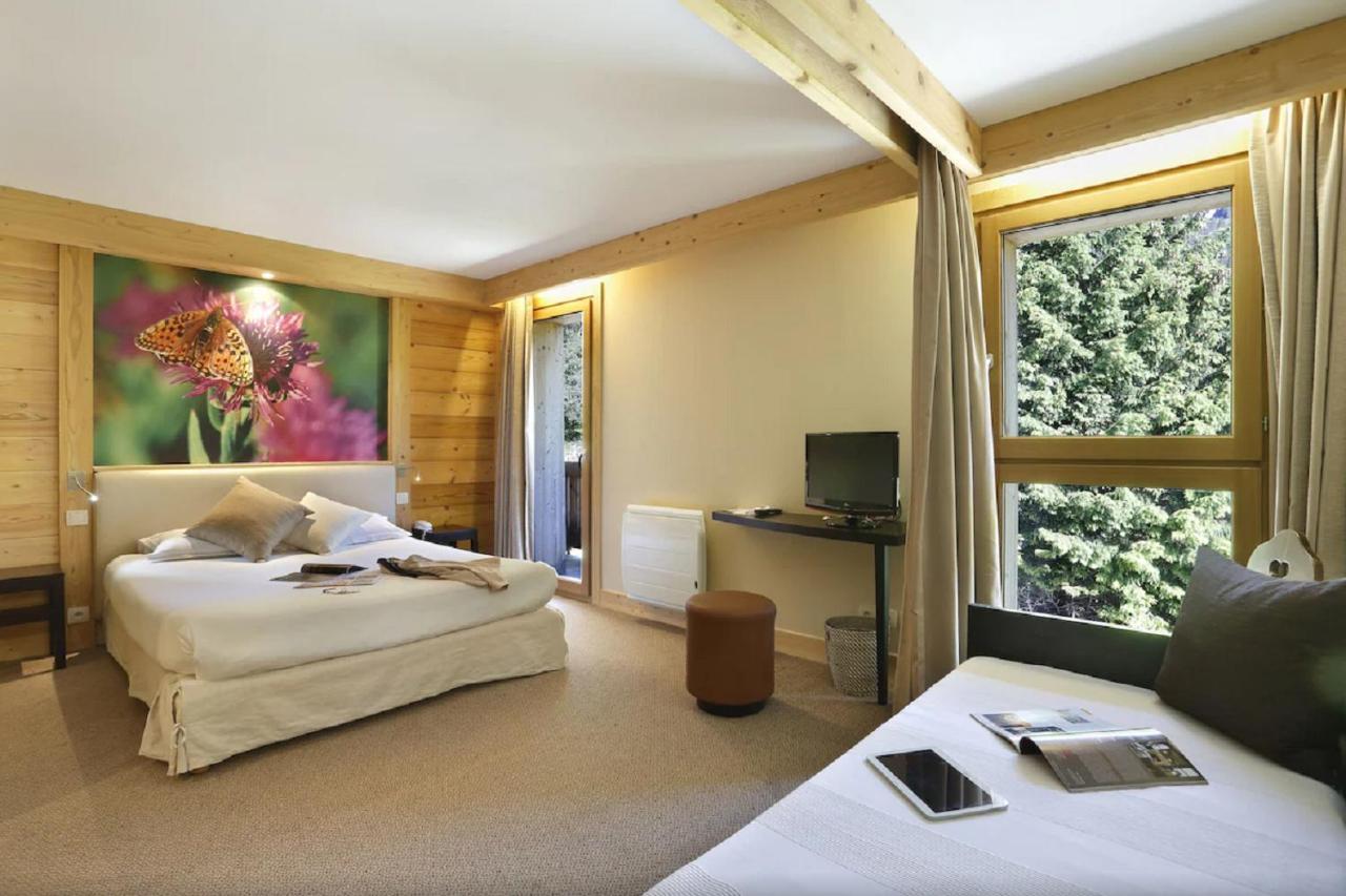 Les Roches 1500 Hotel Mieussy Buitenkant foto